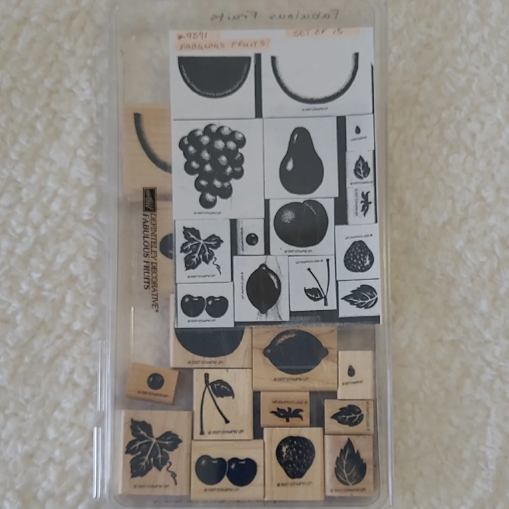 Stampin'Up! 1997 Definitely Decorative Fabulous Fruits Red Rubber Stamp Set Wood